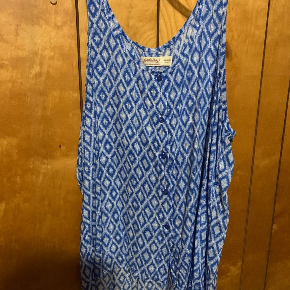 Woman’s shirt